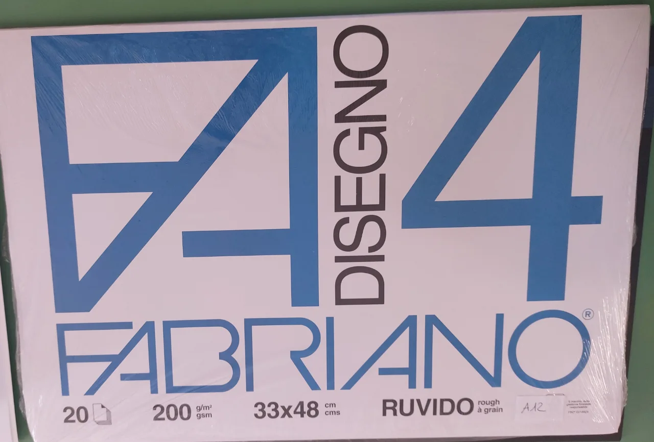 Image of Fogli FA4 Fabriano ruvido 33x48 200 g/m2 nuovo